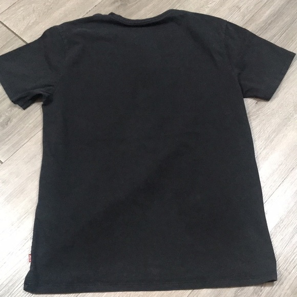 Levi’s Black Screen Print Spell Out Scoop Neck T-Shirt size M - Picture 9 of 10